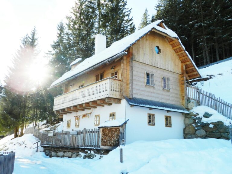 luxury ski chalets austria